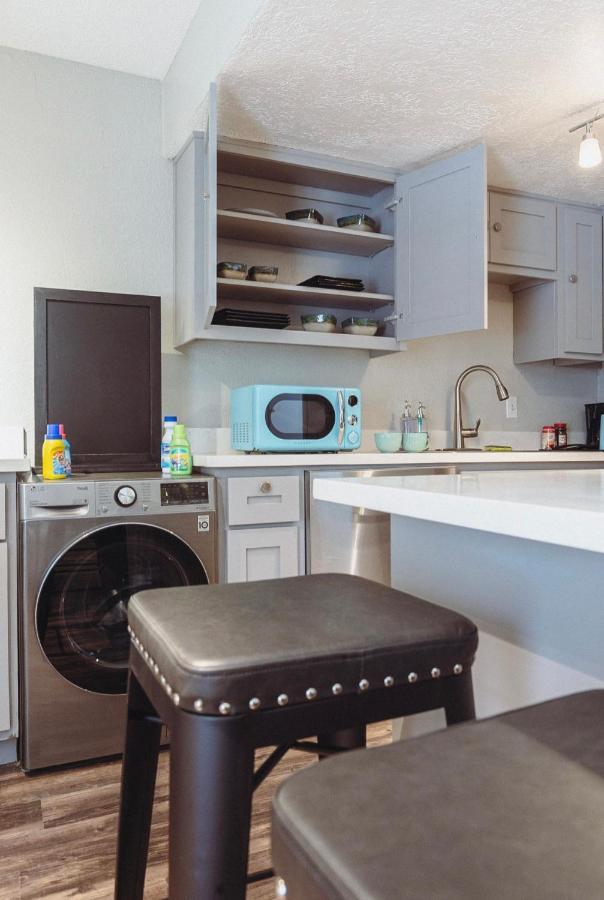 Premium Styled 2 Bedroom Apt In The Heart Of The Heights Houston Dış mekan fotoğraf